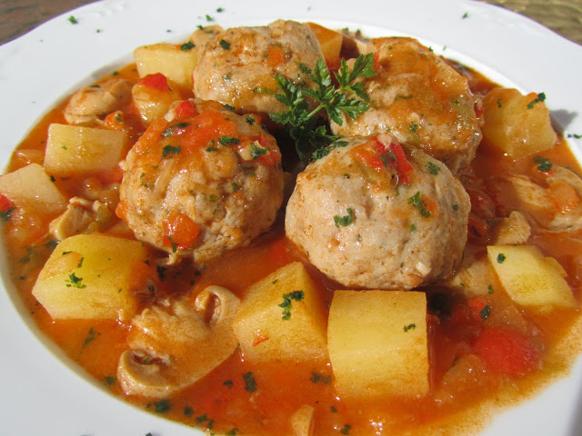 Albóndigas a la jardinera Thermomix,