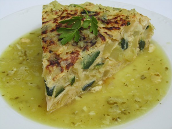 Tortilla de patata y calabacín en salsa Ana Sevilla